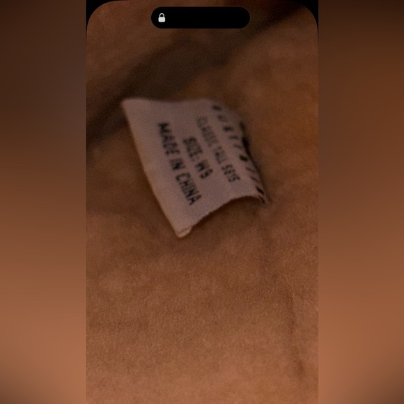 UGG Classic EXCELLENT CONDITION Tall tan boot SIZE 9 - Picture 8 of 9